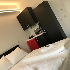 Motel Ost, Štýrský Hradec